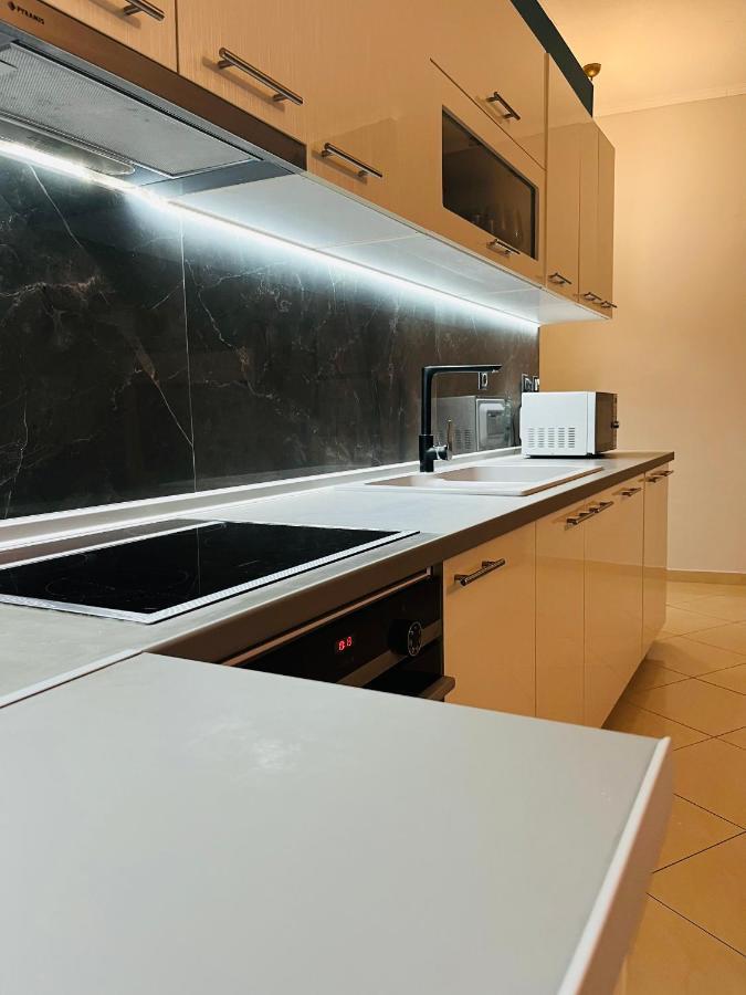 Elite Deluxe 3 Residence Kavala Bagian luar foto
